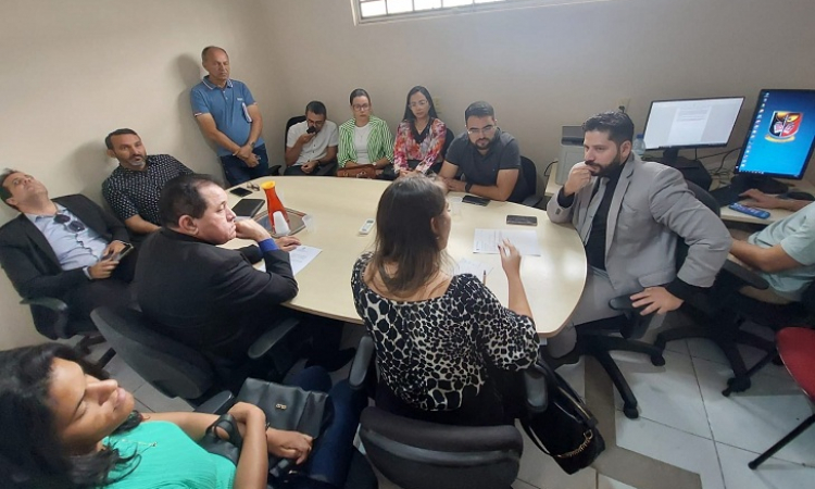 Audiência discute implantação de casa de acolhimento em Teixeira