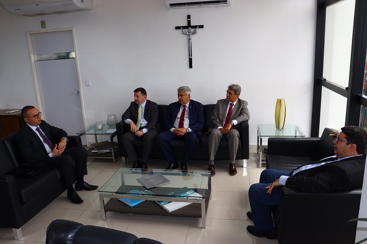 PGJ recebe novo procurador-geral do Estado e reforça parceria entre os órgãos