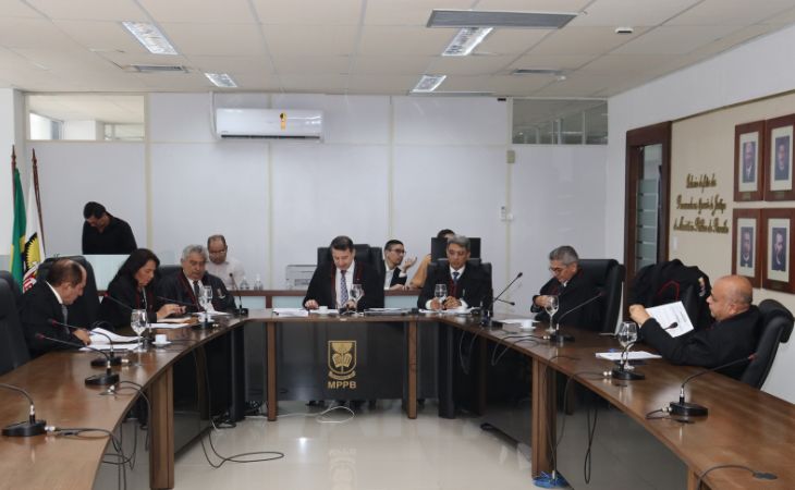 Conselho Superior aprova resolução e aprecia arquivamentos