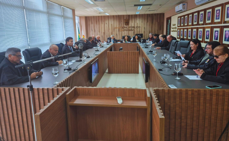 CPJ realiza 7ª sessão e destaca pesquisa acadêmica sobre projeto “Fim dos lixões”