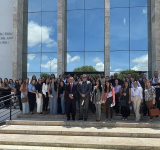 Promotoria de Campina Grande recebe visita técnica de estudantes de Direito