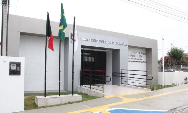 MP celebra TAC que regulariza contratações temporárias e prevê concurso em Santa Luzia