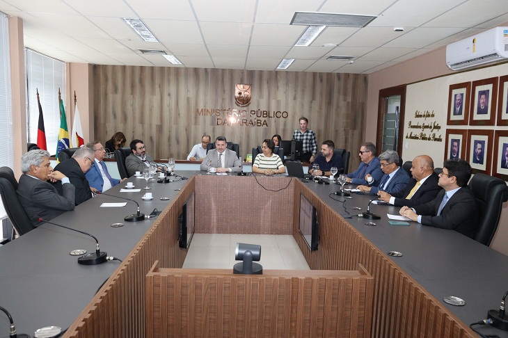 Eleição para PGJ: sistema de votação é apresentado à comissão eleitoral e candidatos