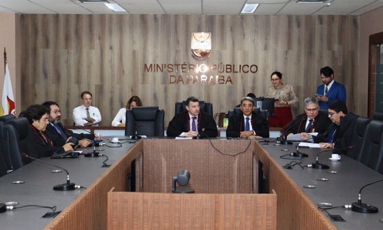 Conselho Superior homologa duas promoções e uma remoção para a entrância final