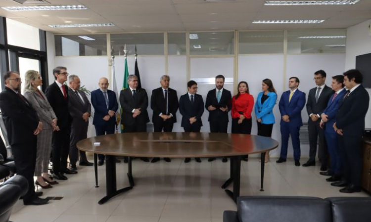 PGJ dá posse a mais três promotores em cargos na Ccrimp e na coordenação de CAOs