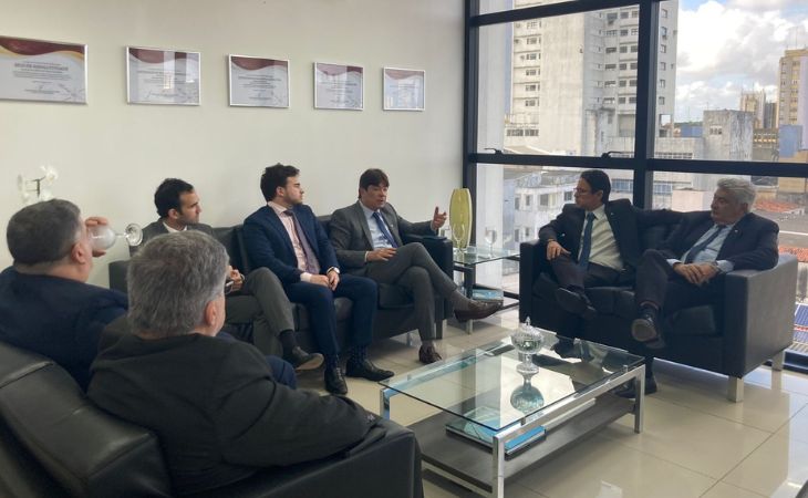 PGJ recebe visita de cortesia do presidente da Fiep-PB