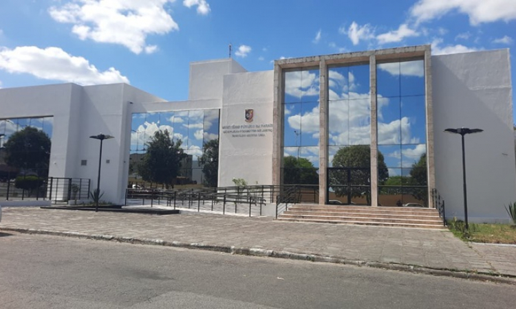 MPPB instaura procedimento para apurar rompimento de reservatório da Cagepa em CG