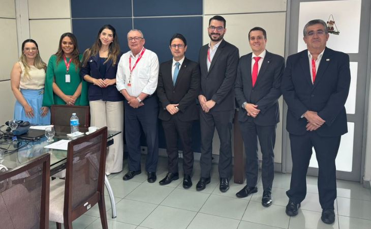 PGJ faz visita institucional à PBPrev e fala sobre programa de aposentadoria incentivada