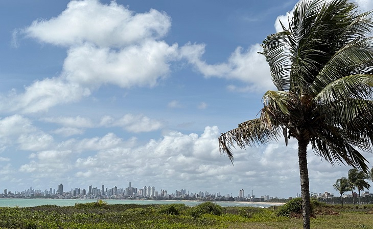 MPPB recomenda que PMJP use norma anterior à Luos para construções na orla, afastando a paralisia no setor