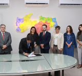 Fundo de Direitos Difusos assina mais um convênio para financiar projeto social