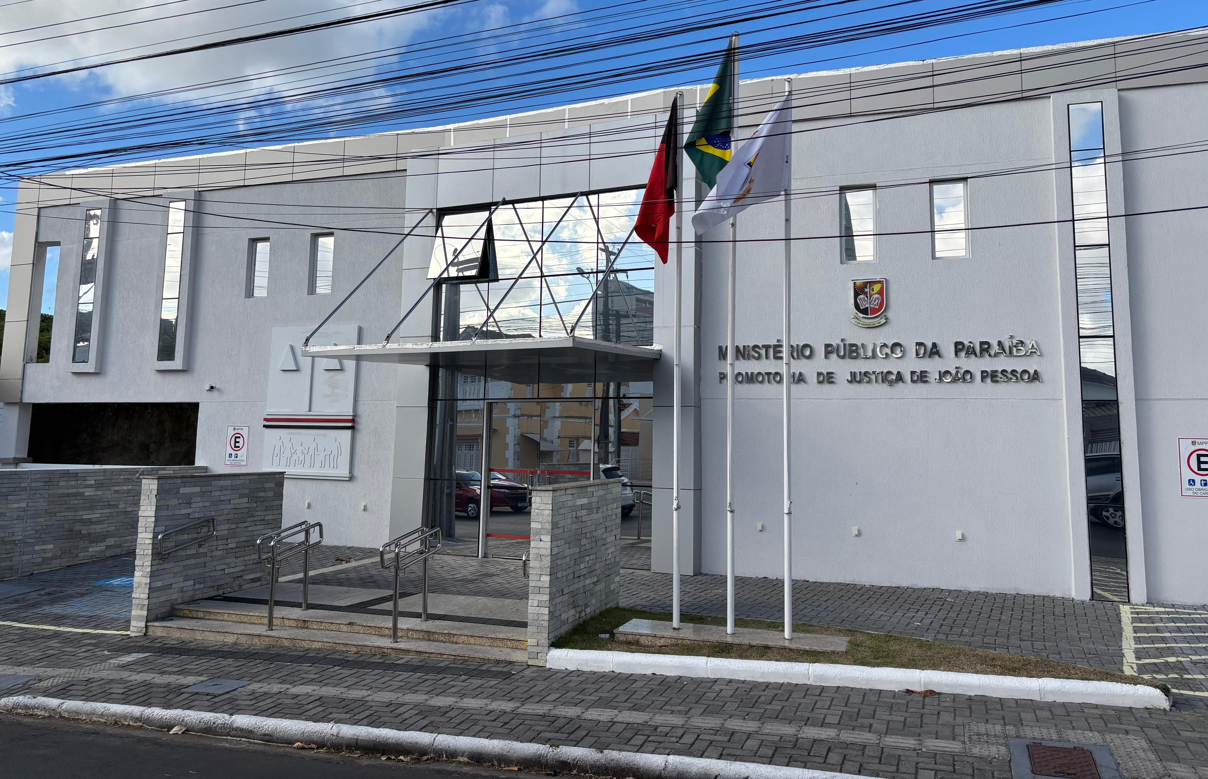 Denúncia de poluição sonora leva MP a limitar eventos noturnos no clube Cabo Branco