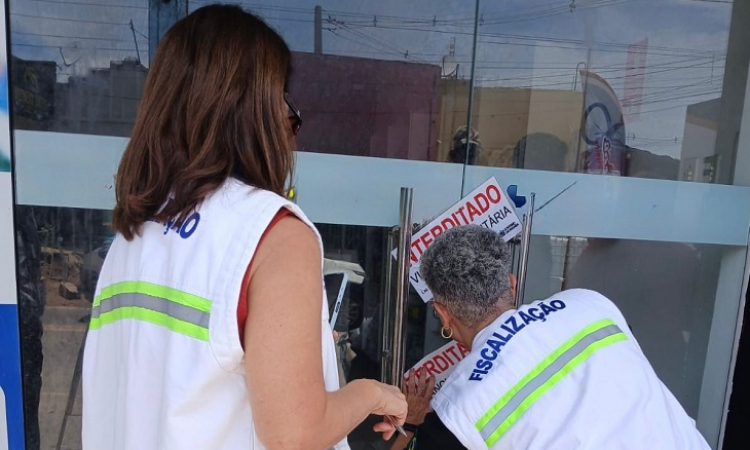 MP-Procon interdita estabelecimento em Sousa na Operação Consumo Seguro