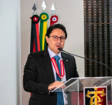 PGJ do MPPB recebe mais alta honraria do Tribunal de Contas do Estado