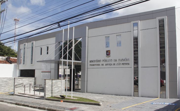 MPPB ajuíza ação contra secretário por discriminar pessoas em situação de rua