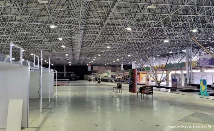 MPPB recomenda instalação de equipamento para combate a incêndio no Espaço Cultural, em JP