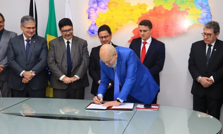 PGJ empossa Glauberto Bezerra no novo cargo de subprocurador-geral para assuntos institucionais do MPPB