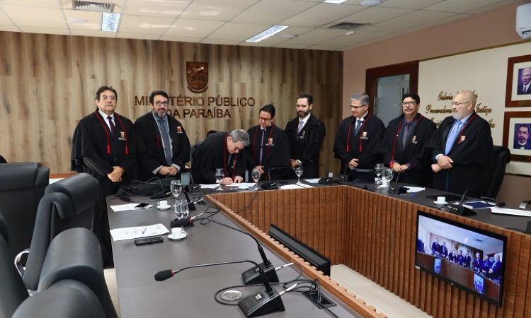 CSMP tem novo conselheiro; procurador José Farias tomou posse na 9ª sessão ordinária