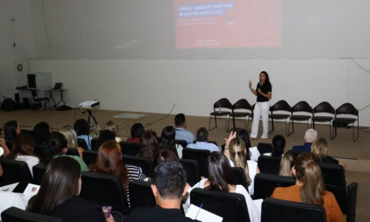 Patos recebe capacitação do projeto Empatia sobre rede de cuidado às pessoas com TEA