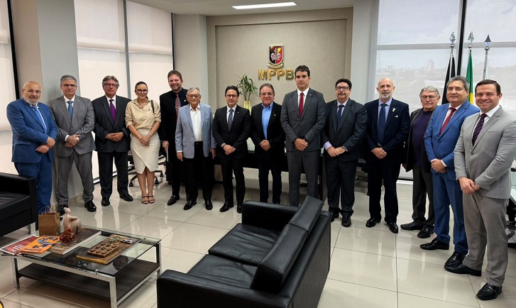 MPPB recebe direção da Fundação Napoleão Laureano e reafirma apoio institucional