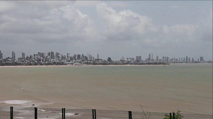 MPPB ajuíza ACP contra construtora e Município de JP por irregularidades urbanísticas em edifício na orla