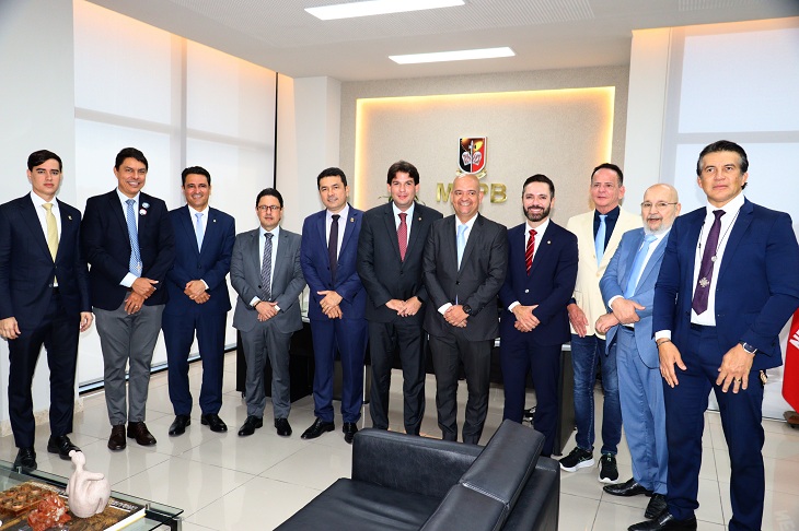 PGJ recebe integrantes de CPI da Câmara de João Pessoa