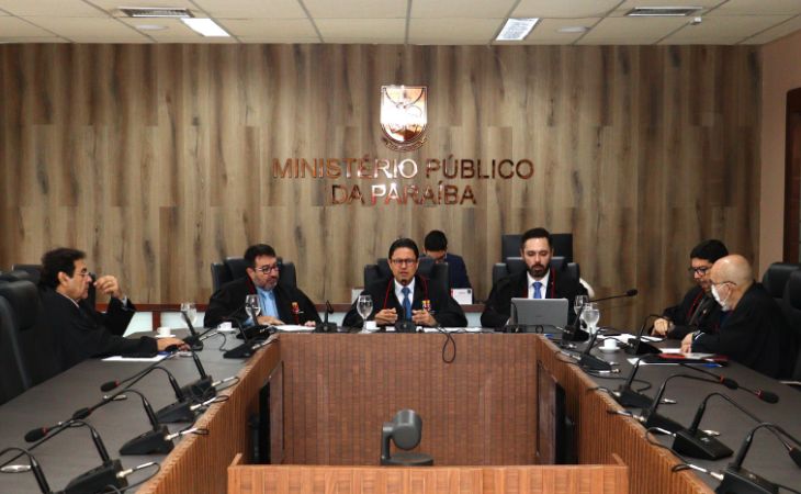 CSMP realiza 13ª sessão e aprecia procedimentos 