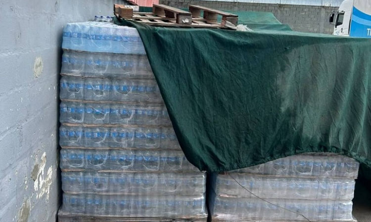 MP-Procon autua estabelecimento após constatar irregularidades na conservação e no armazenamento de produtos, em CG