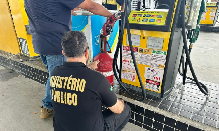 MP-Procon autua seis postos de combustíveis durante fiscalização em três municípios paraibanos