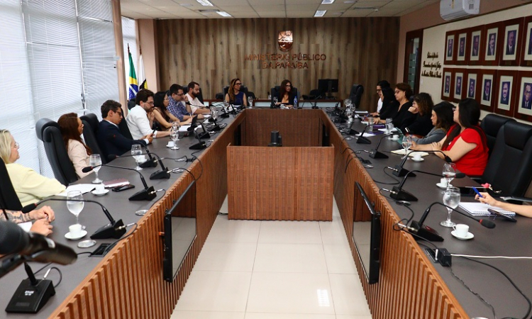 MPPB reúne órgãos para discutir políticas públicas para pessoa idosa