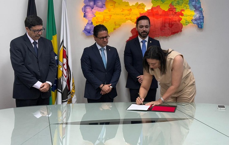 Nova servidora concursada toma posse no MPPB