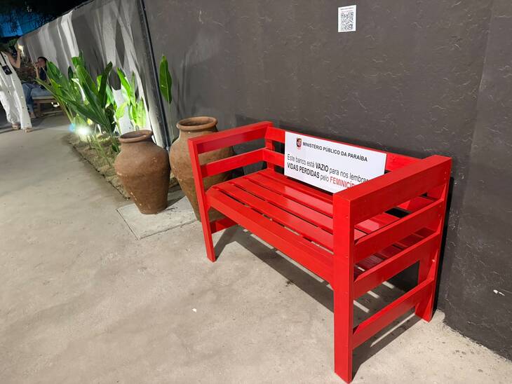 Parceria do MPPB leva “Banco Vermelho” a mostra de arquitetura e design, em JP